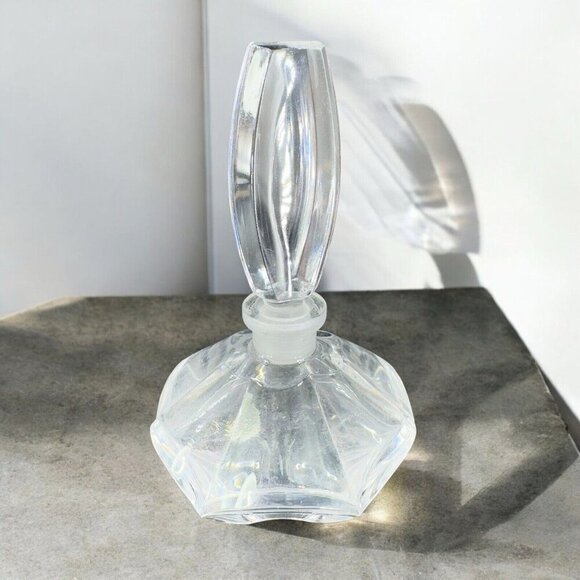 Vintage 1980s Clear Glass MCM Style Perfume Bottle Decanter With Lid Glass Decor - Picture 1 of 14